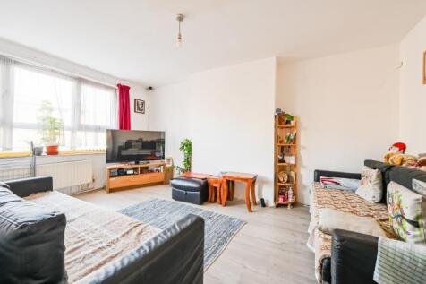 3 bedroom flat for sale