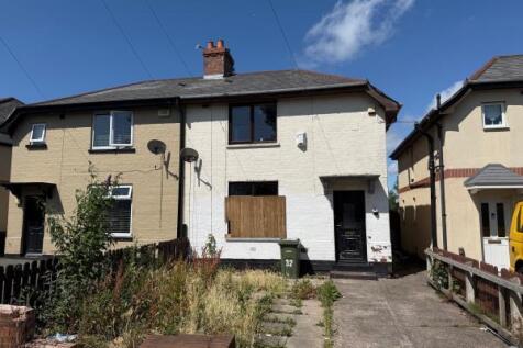 3 bedroom town house for sale