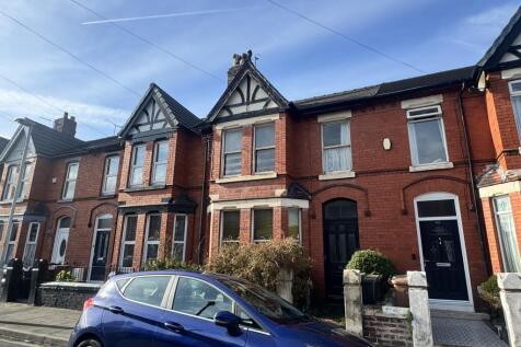 4 bedroom terraced house for sale
