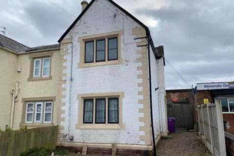 3 bedroom town house for sale