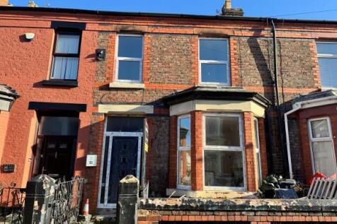 4 bedroom terraced house for sale