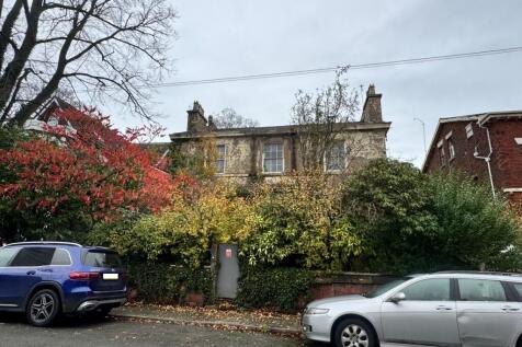 Detached house for sale