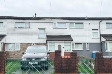 2 bedroom town house for sale