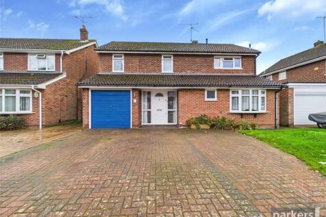 Vauxhall Drive, Reading RG5 4 bed detached house for sale