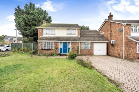 Sycamore Close, Reading RG5 4 bed detached house for sale