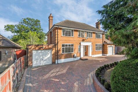 5 bedroom detached house for sale
