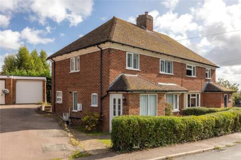 Willow Way, Ampthill, Bedfordshire, MK45 3 bed semi