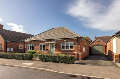 Sollars Way, Houghton Conquest... 3 bed bungalow for sale