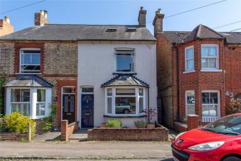 4 bedroom semi-detached house for sale