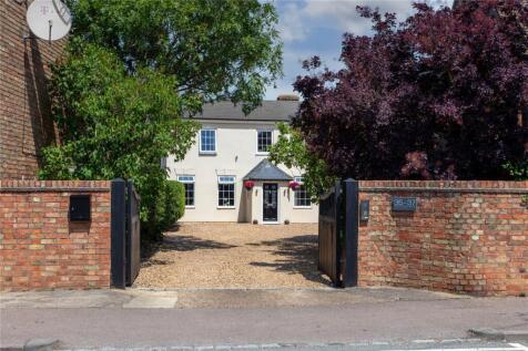 Cotton End Road, Wilstead... 4 bed detached house for sale