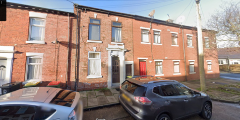 4 bedroom terraced house for sale