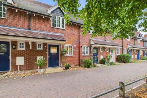 Crystal Walk, Colchester CO2 2 bed terraced house for sale