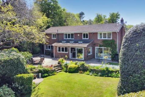 Tapwoods, Colchester CO3 5 bed detached house for sale