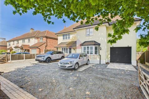 Church Road, Colchester CO7 6 bed detached house for sale
