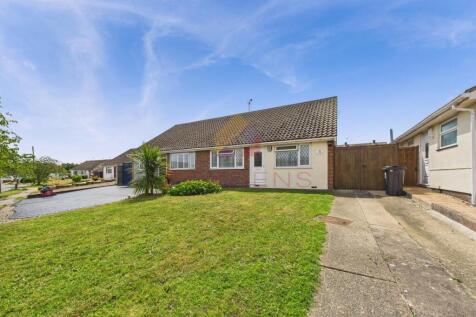 2 bedroom semi-detached bungalow for sale