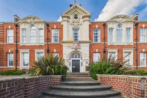 Coggeshall Road, Braintree CM7 2 bed apartment for sale