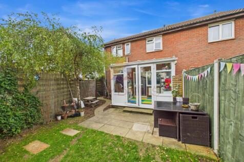 Stubbs Lane, Braintree CM7 2 bed end of terrace house for sale
