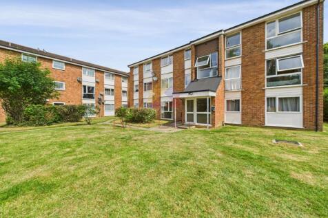 Cornflower Drive, Chelmsford CM1 2 bed flat for sale