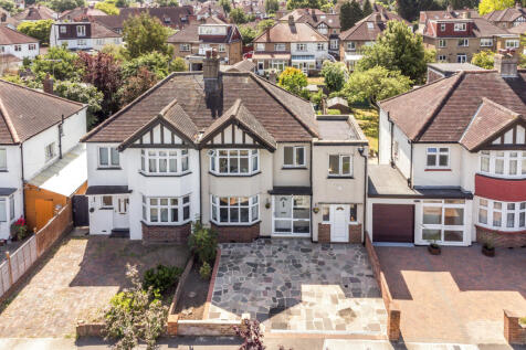 4 bedroom semi-detached house for sale