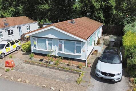 2 bedroom park home for sale