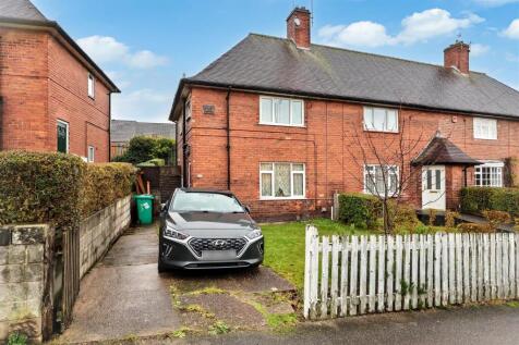 Gainsford Crescent, Bestwood, Nottingham 3 bed end of terrace house for sale