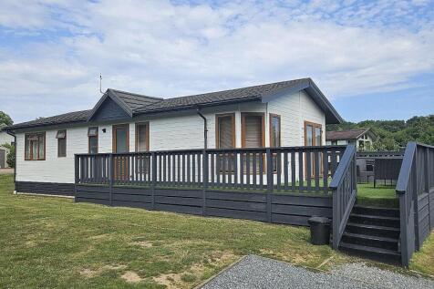 Warren Estate Lodges, Woodham Walter... 3 bed park home for sale