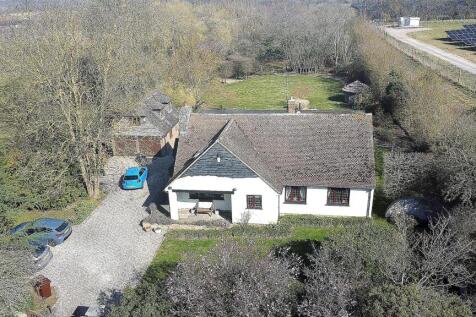 Main Road, Danbury 5 bed detached house for sale