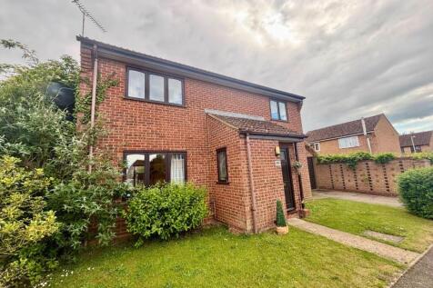 Macpherson Robertson Way, Mildenhall... 4 bed detached house for sale