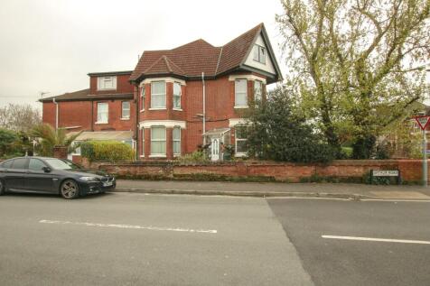 Flat B, 54 Howard Road, Southampton 1 bed flat for sale