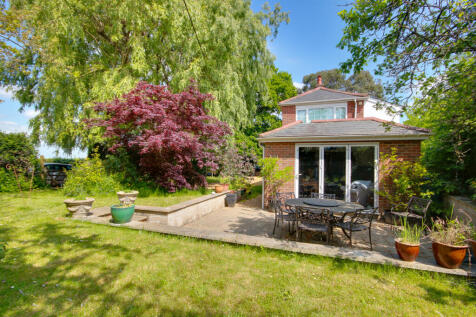 WEST END! CHARACTER COTTAGE WITH... 3 bed detached house for sale