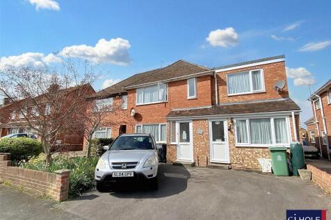 5 bedroom semi-detached house for sale
