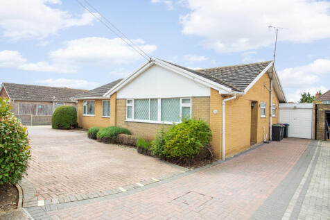 2 bedroom bungalow for sale