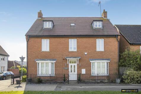 5 bedroom detached house for sale