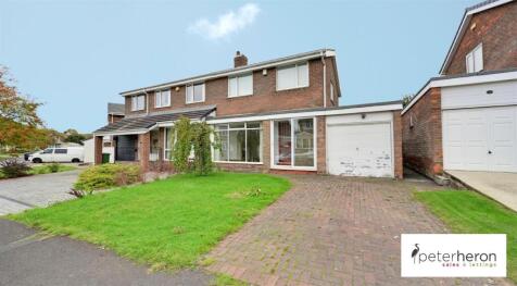 3 bedroom semi-detached house for sale