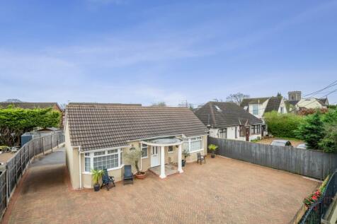 Church Road, Iver SL0 2 bed detached bungalow for sale