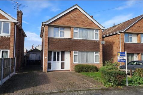 Douglas Road, Bingham 3 bed detached house for sale