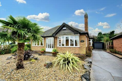 3 bedroom detached bungalow for sale