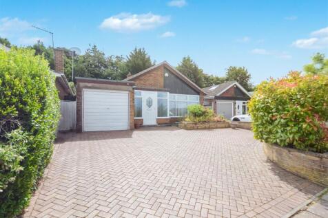 Russley Road, Bramcote, Nottingham 3 bed detached bungalow for sale