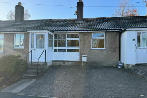 2 bedroom terraced bungalow for sale