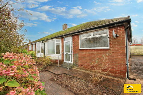 3 bedroom semi-detached bungalow for sale