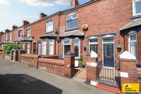 3 bedroom terraced house for sale