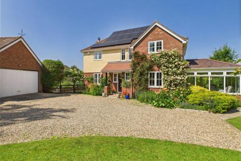 The Street, Rayne, Braintree, CM77 3 bed detached house for sale