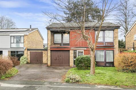 Woodford Close, Caversham Heights... 4 bed detached house for sale