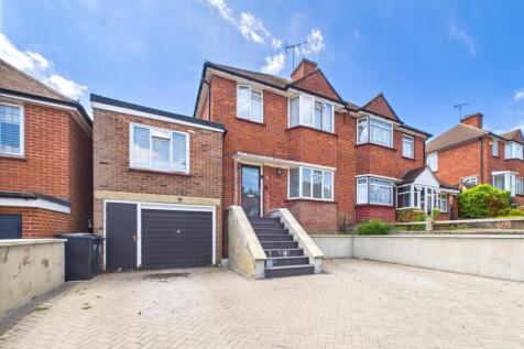 Crossways, South Croydon 4 bed house for sale