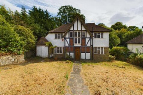 Ballards Way, Croydon, Surrey 3 bed house for sale