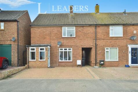 Elizabeth Avenue, Witham, Essex 3 bed end of terrace house for sale