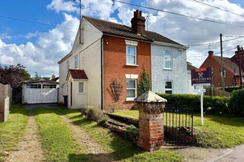 Old Barrack Road, Woodbridge 3 bed semi