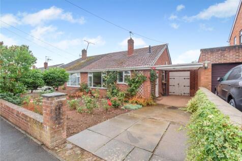 14 Hollywood Drive, Highley... 2 bed bungalow for sale