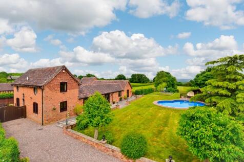 4 bedroom barn conversion for sale