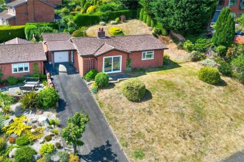 4 Bramble Ridge, Bridgnorth, Shropshire 2 bed bungalow for sale